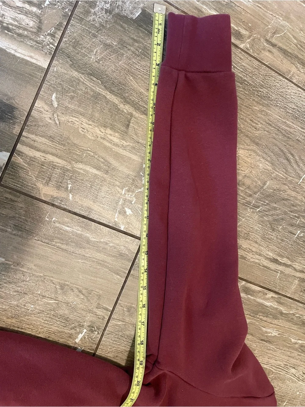 Levi's Men's Burgundy Crewneck Sweatshirt with Logo